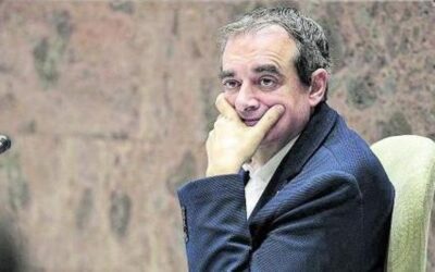 Los contratos de Francisco Moreno