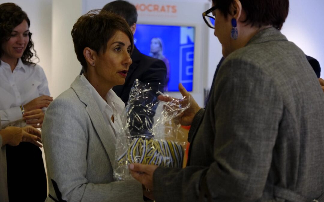 Egos, alcaldes y sonrisas congeladas
