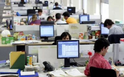 Más empleo público, peores servicios