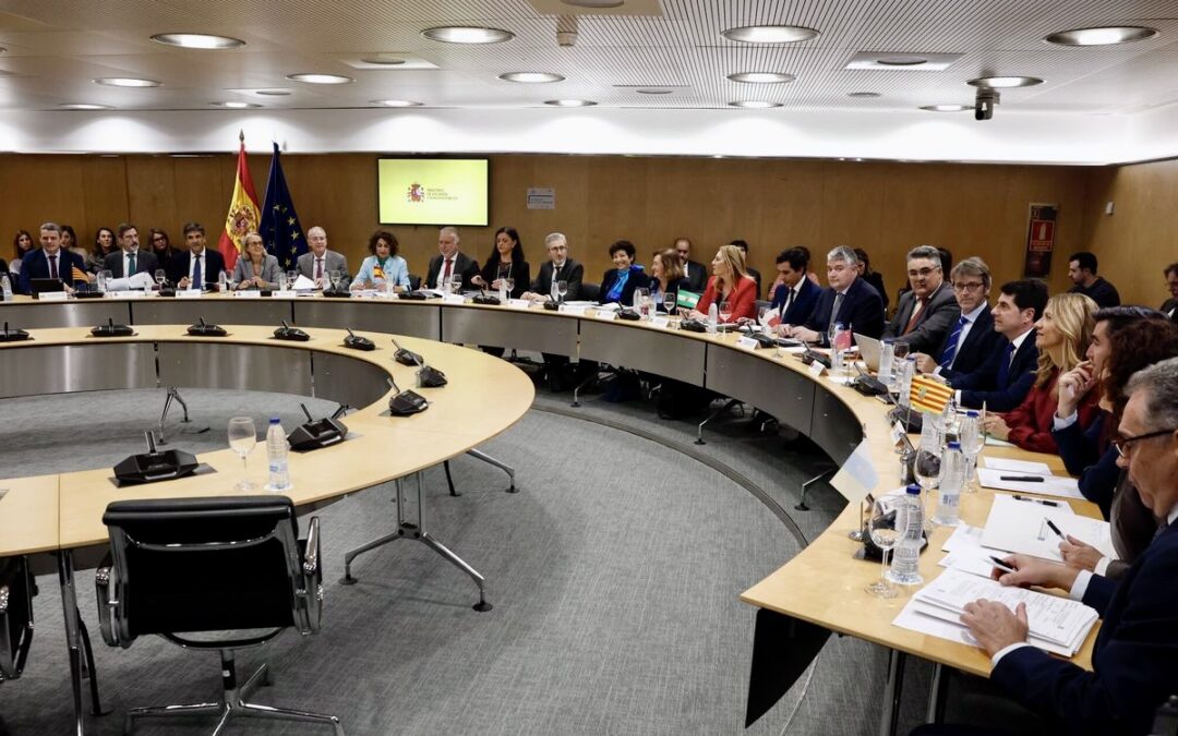 Financiación y REF, otra vez